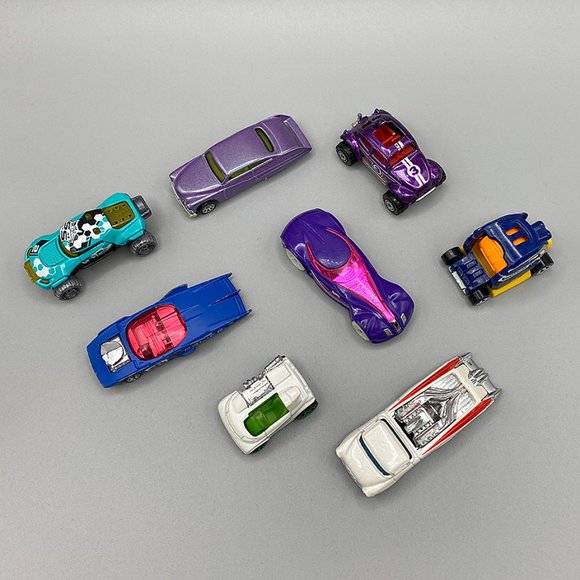 Hot Wheels Diecast Toy Cars (Lot #7) - Picture 2 of 3